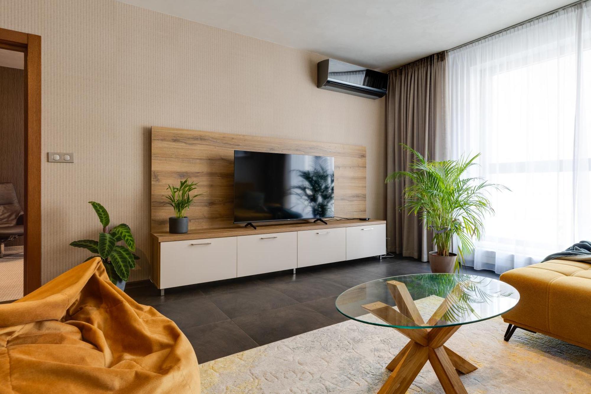 Apartman Leonardo - City Center Trnava Exterior foto