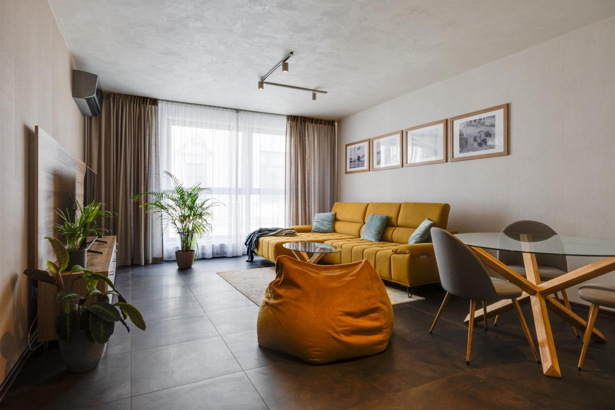 Apartman Leonardo - City Center Trnava Exterior foto